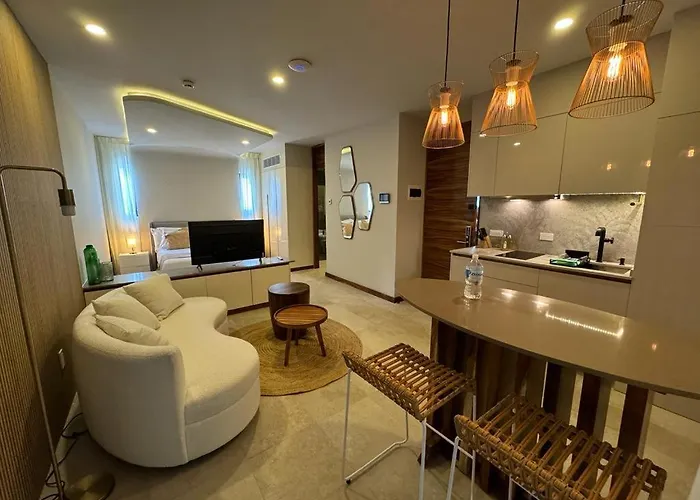 Alizee Tower