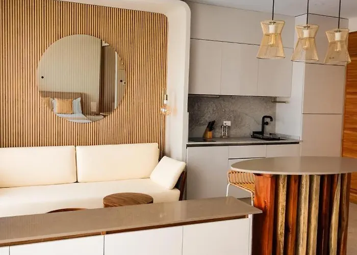 Alizee Tower Apartment